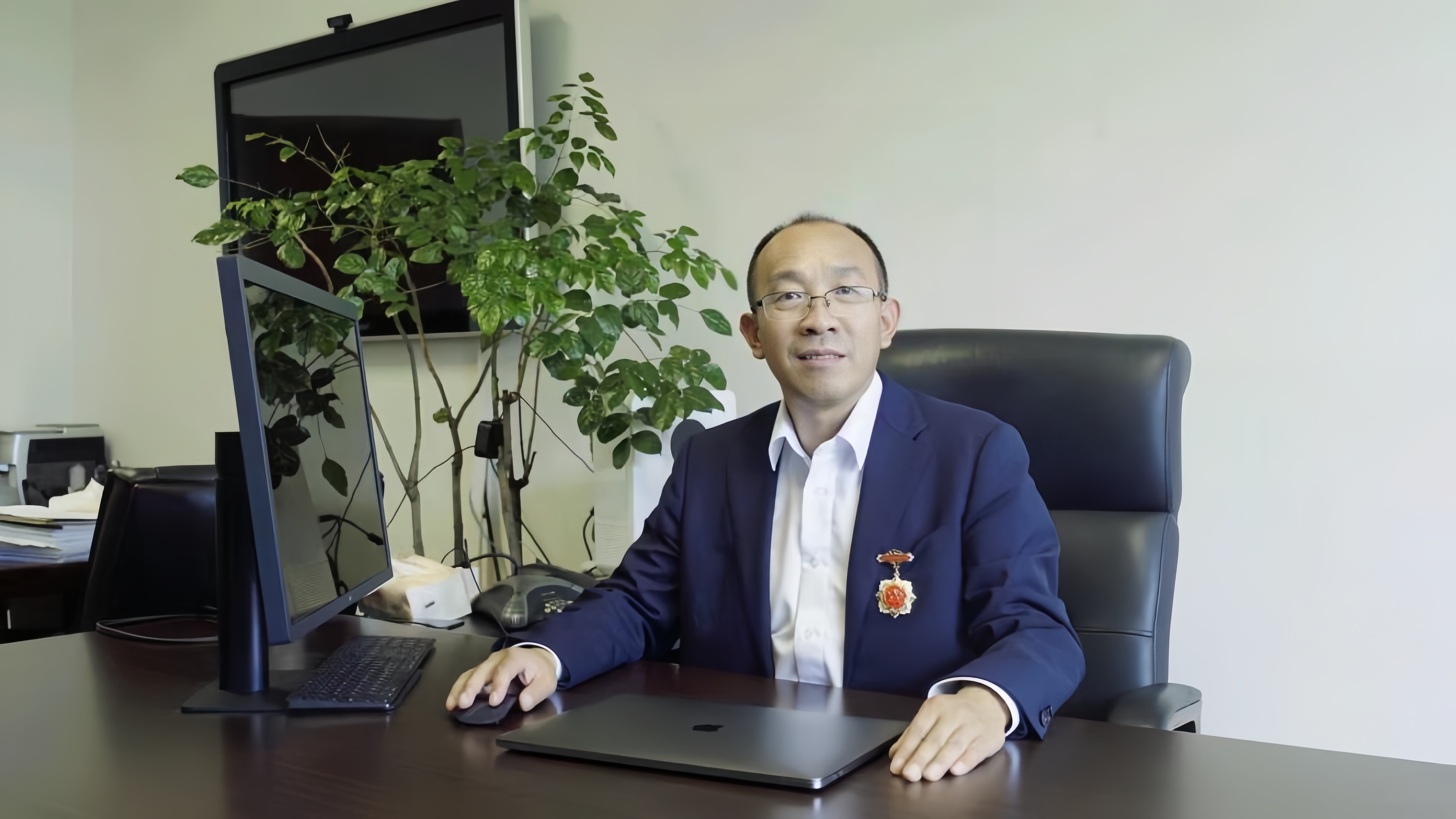 437ccm·必赢国际创新论坛第一千四百八十五讲：金属-有机限域结构可控组装与拟酶催化