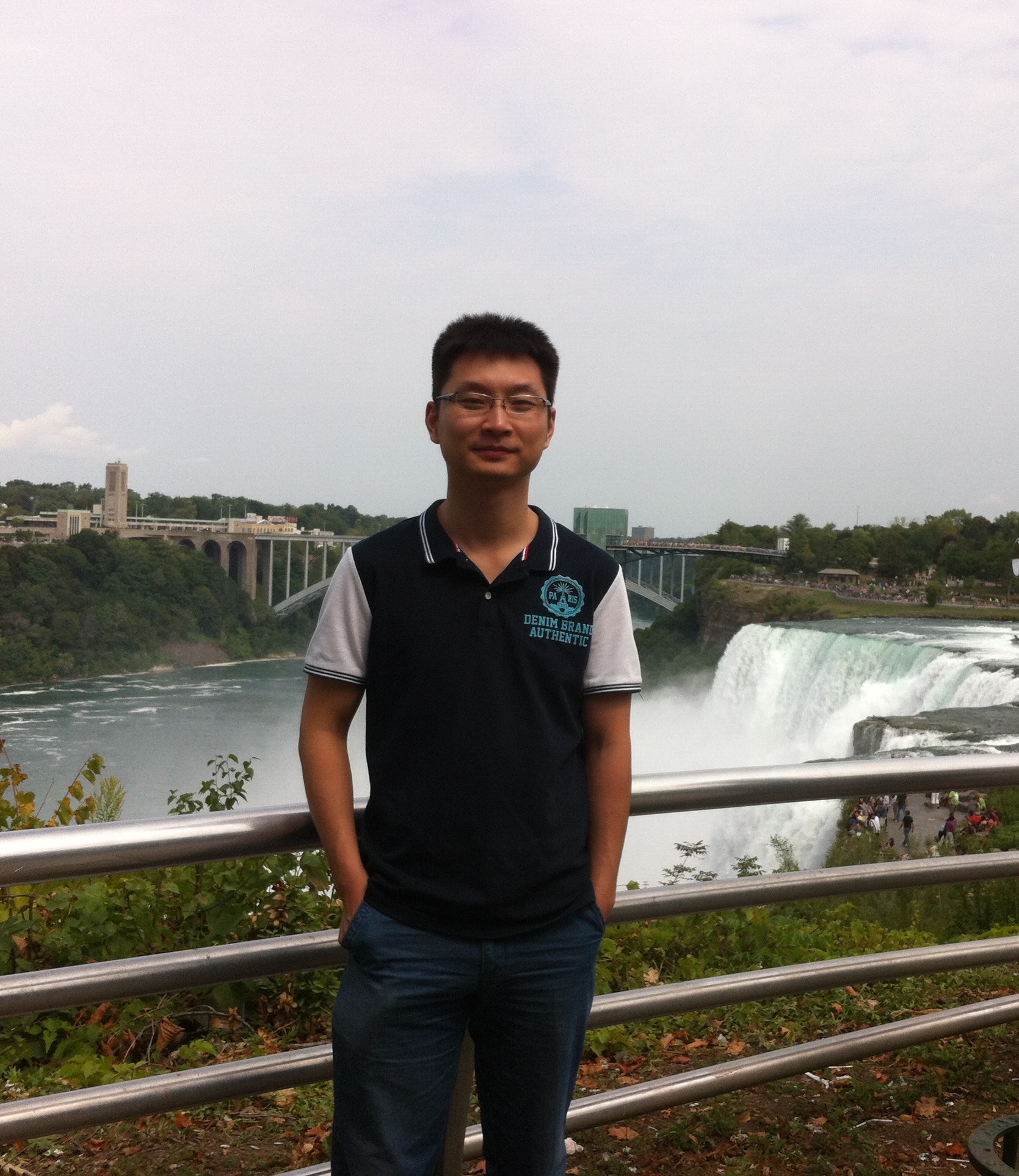 437ccm·必赢国际创新论坛第一千四百五十九讲：Ultra-cold gases---A “hot” dish of the “coldest” matter in physics