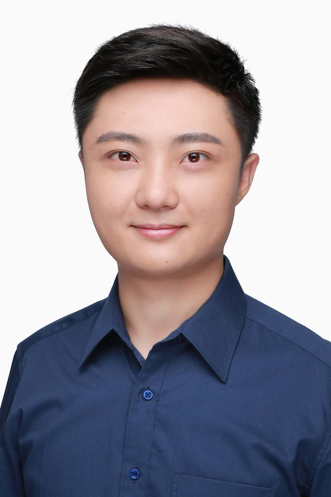 437ccm·必赢国际创新论坛第一千六百六十七讲：基于高通量实验与数据驱动的非晶合金研究