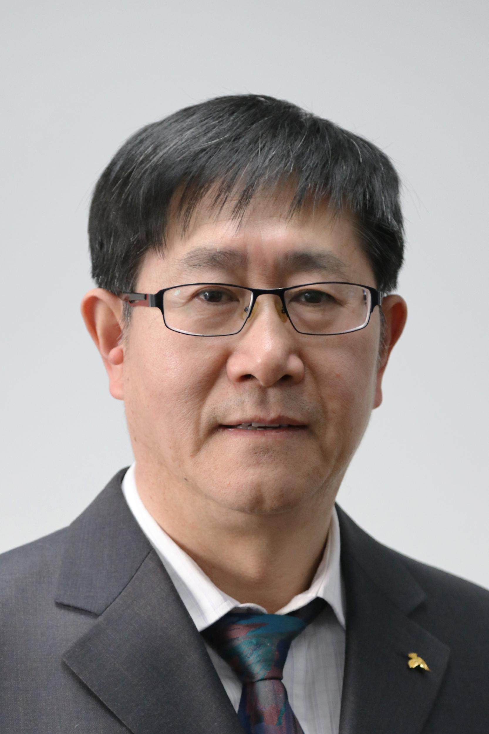 437ccm·必赢国际创新论坛第一千五百七十九讲：High-Dimensional Inference for Weak-Supervision with Feature-Dependent Label Noise